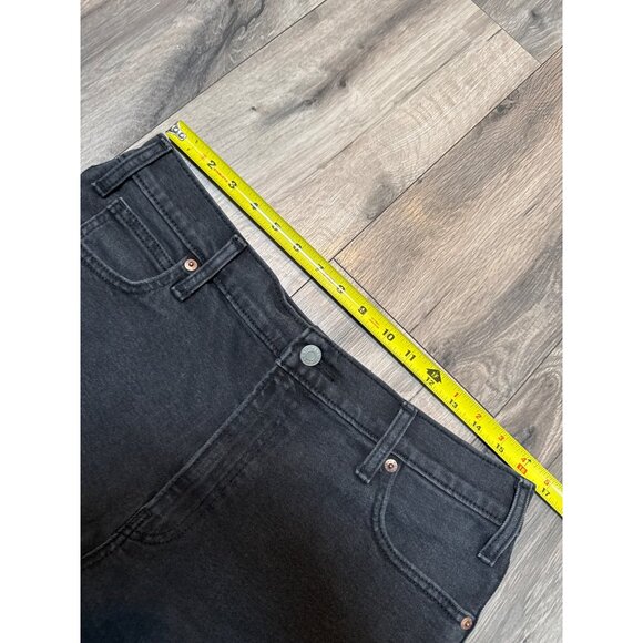 Signature By Levi Strauss & Co. Heritage High-Rise Black Denim Shorts Size 12 W3 - Picture 7 of 9